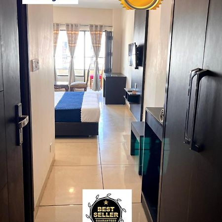 Hotel Jb Residency Zirakpur !! Top Rated & Most Awarded Property In Zirakpur Esterno foto